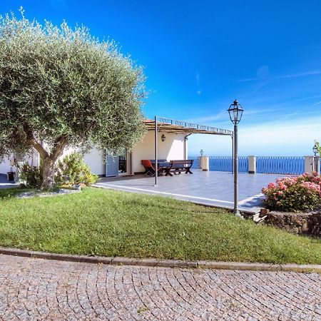 Villa Lucia Riviera Dei Fiori Pool - Happy Rentals サンレモ エクステリア 写真