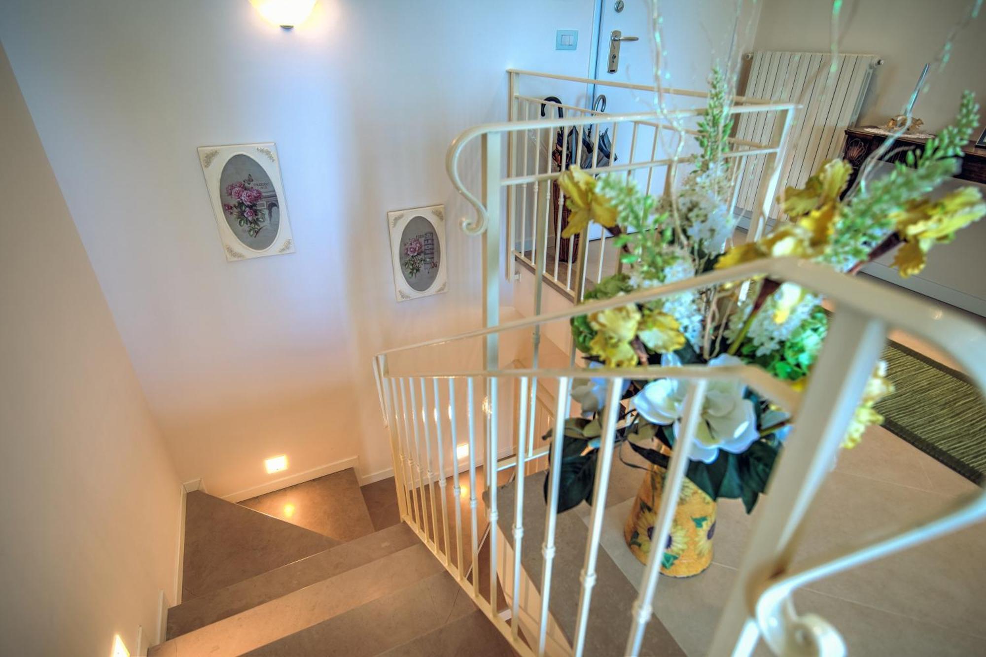 Villa Lucia Riviera Dei Fiori Pool - Happy Rentals サンレモ エクステリア 写真